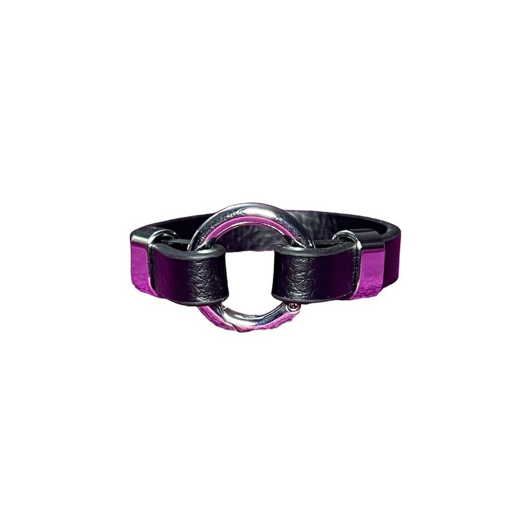 Elegant Black Leather Bracelet with Silver Ring Clasp Unisex Fashion - Picture 9 of 14